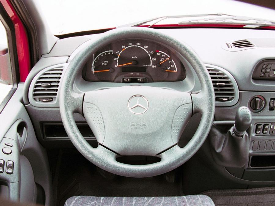  Mercedes-Benz Sprinter 2000 года  (фото 15 из 15)